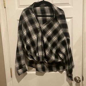Oversized flannel (L) NWOT